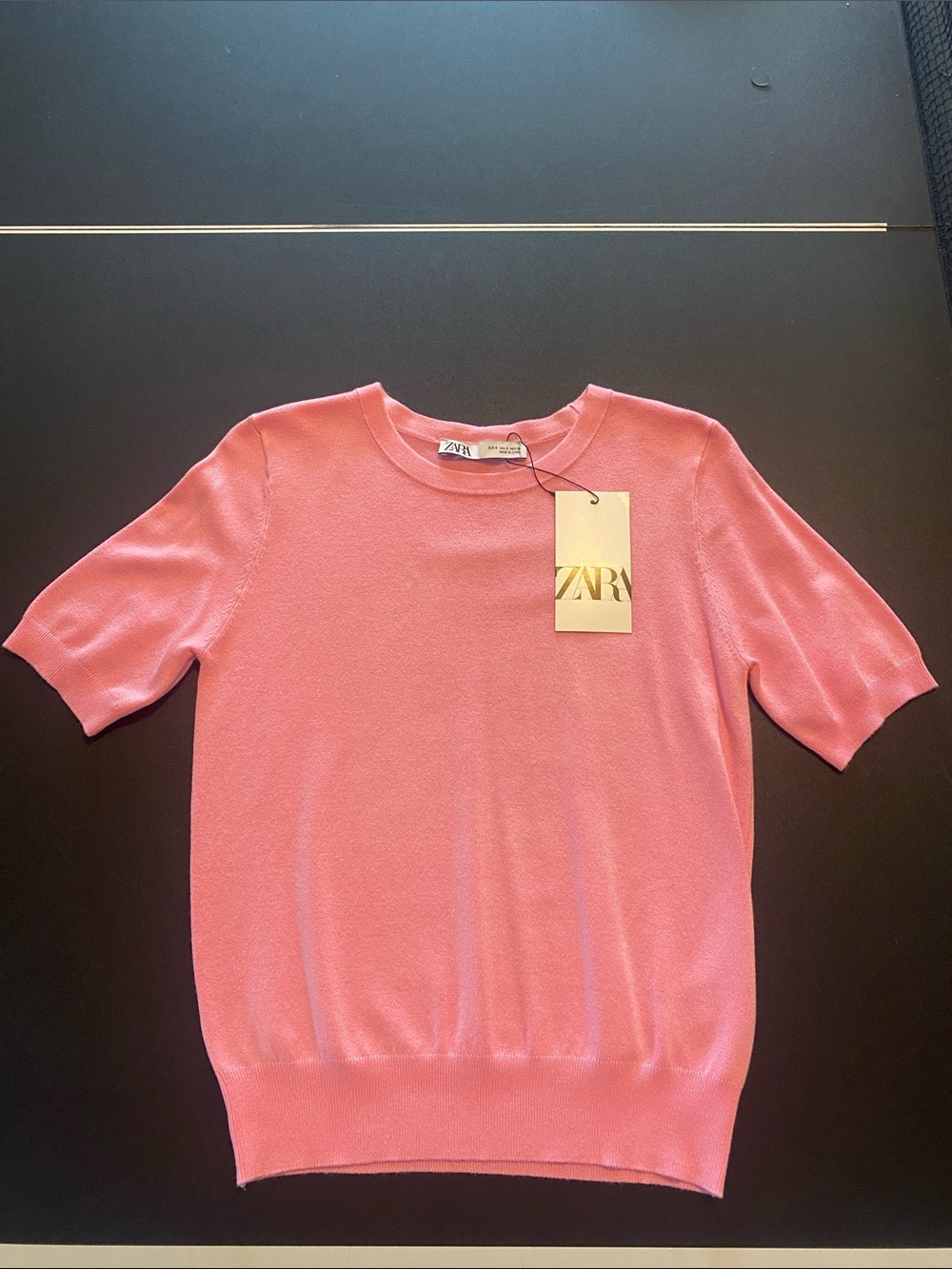 Pink Short Sleeve Zara Sweater— Ribbed Sleeve and Waist Band— SMALL NWT